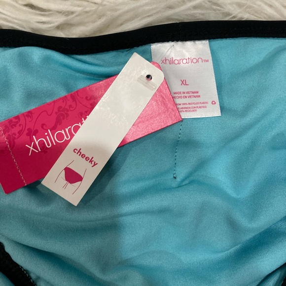 Xhilaration black bikini bottom XL NWT - Picture 3 of 3
